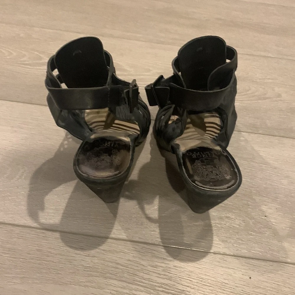 Vince Camuto Wedge Sandals - Black - Size 8.5 M - Picture 9 of 13